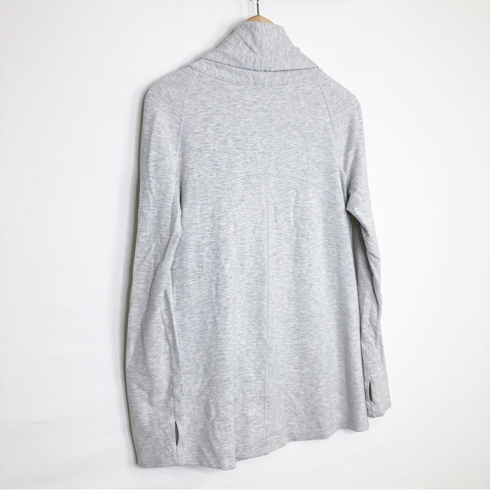 Lululemon size 6 Coast easy wrap ultralight heathered jacket. - Picture 8 of 9